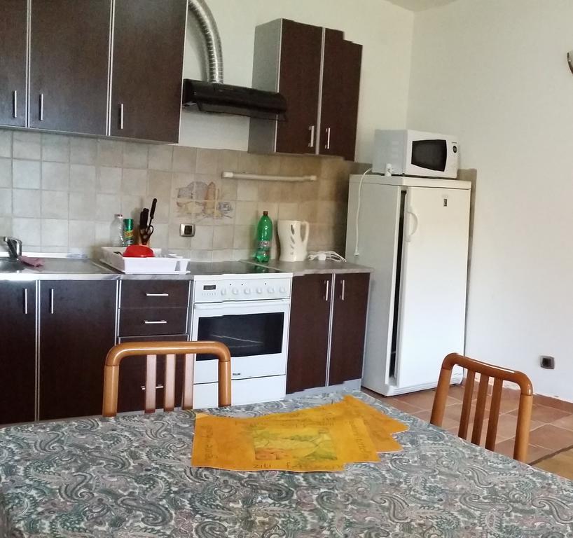 Nerina Apartment Petrovac Ruang foto