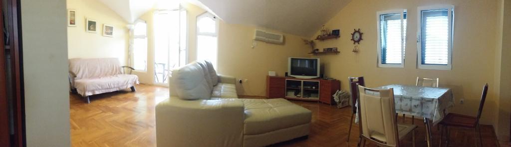 Nerina Apartment Petrovac Bagian luar foto